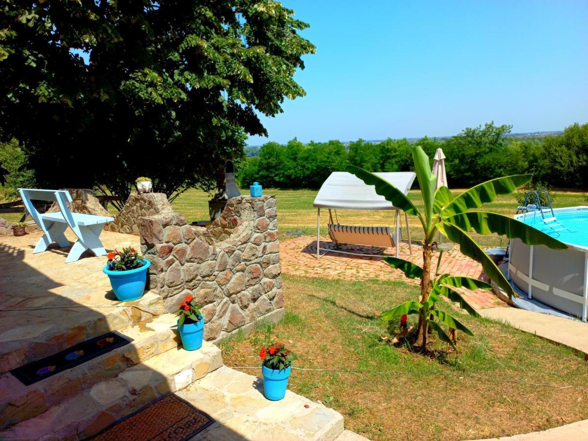 Honey Hill Apartment Fruska Gora Cerevic Ngoại thất bức ảnh